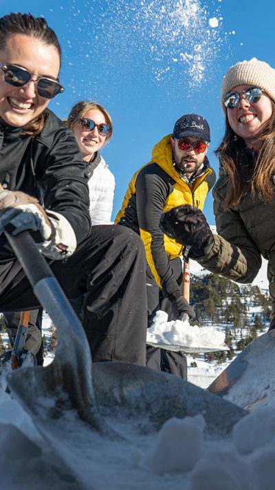 CONSTRUCCION DE IGLU - Alojamientos en ACTIVIDADES GRAU ROIG